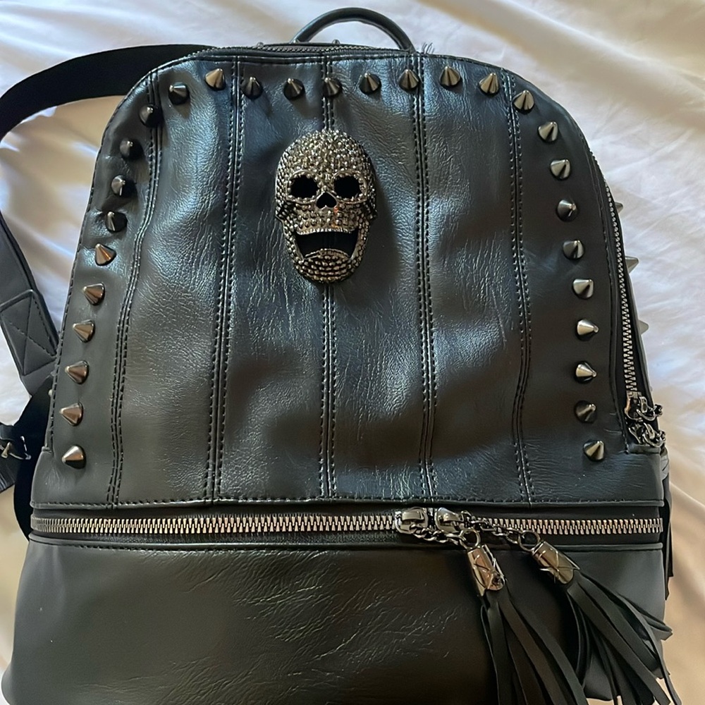 Skull leather bag